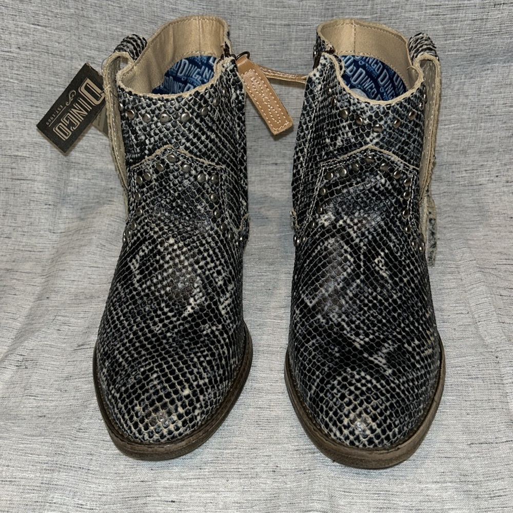 Dingo Clementine Leather Ankle Boots - Picture 10 of 16
